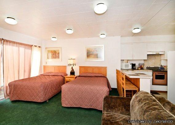 Old Mill & Motel 2*